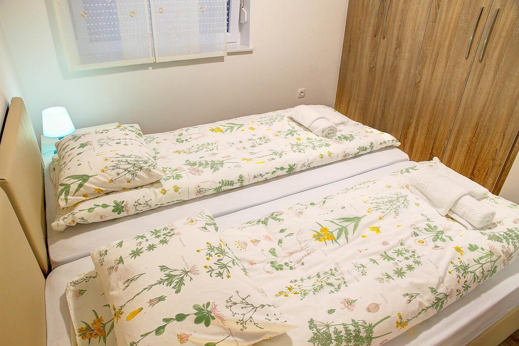 Apartment Vita Near Terme Paradiso Добова Экстерьер фото