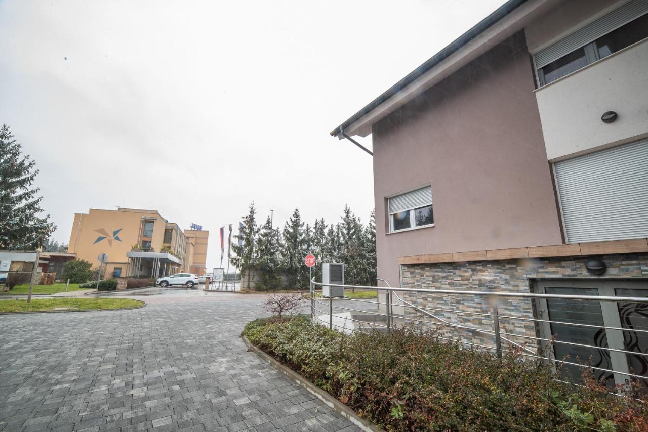 Apartment Vita Near Terme Paradiso Добова Экстерьер фото
